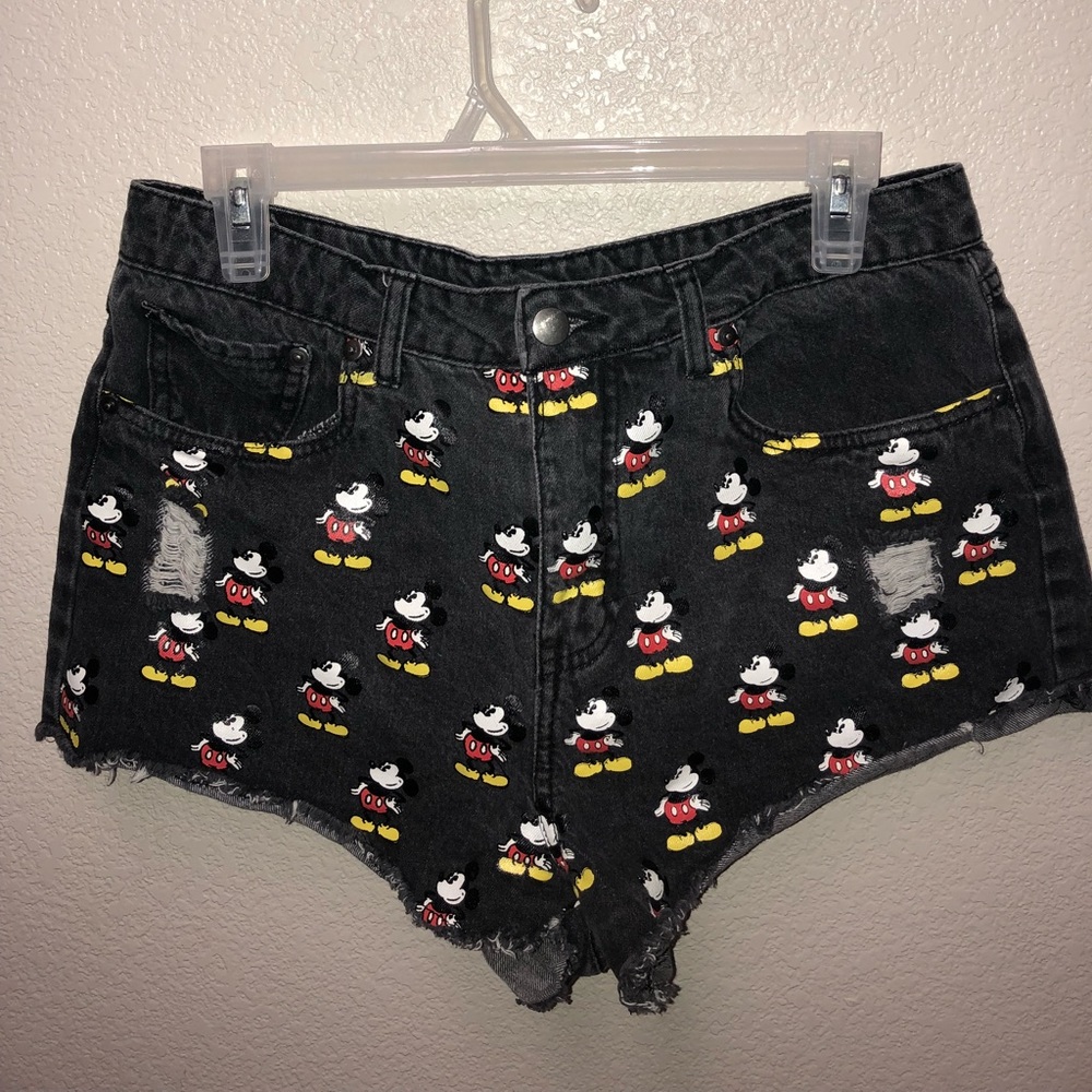 Mickie Mouse high waisted denim shorts